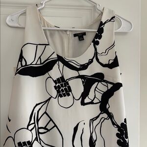Black and White Floral Women's Top